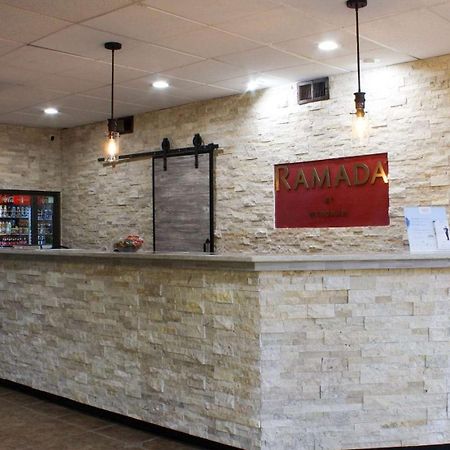 Ramada By Wyndham North Platte Hotel Екстериор снимка